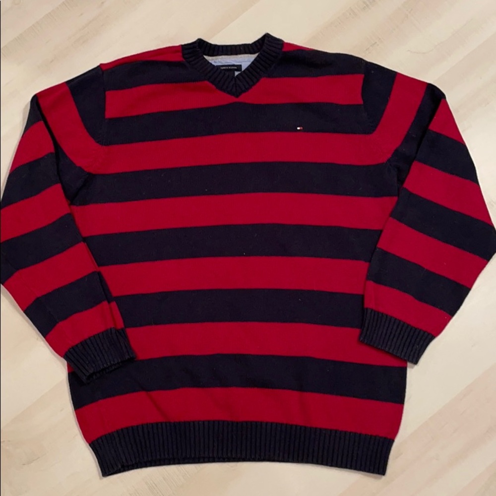 Tommy Hilfiger V-Neck Sweater Size XL